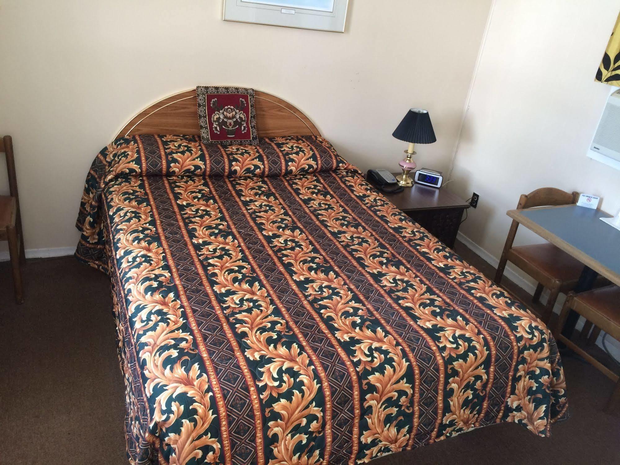 Penny'S Motel Thornbury Esterno foto