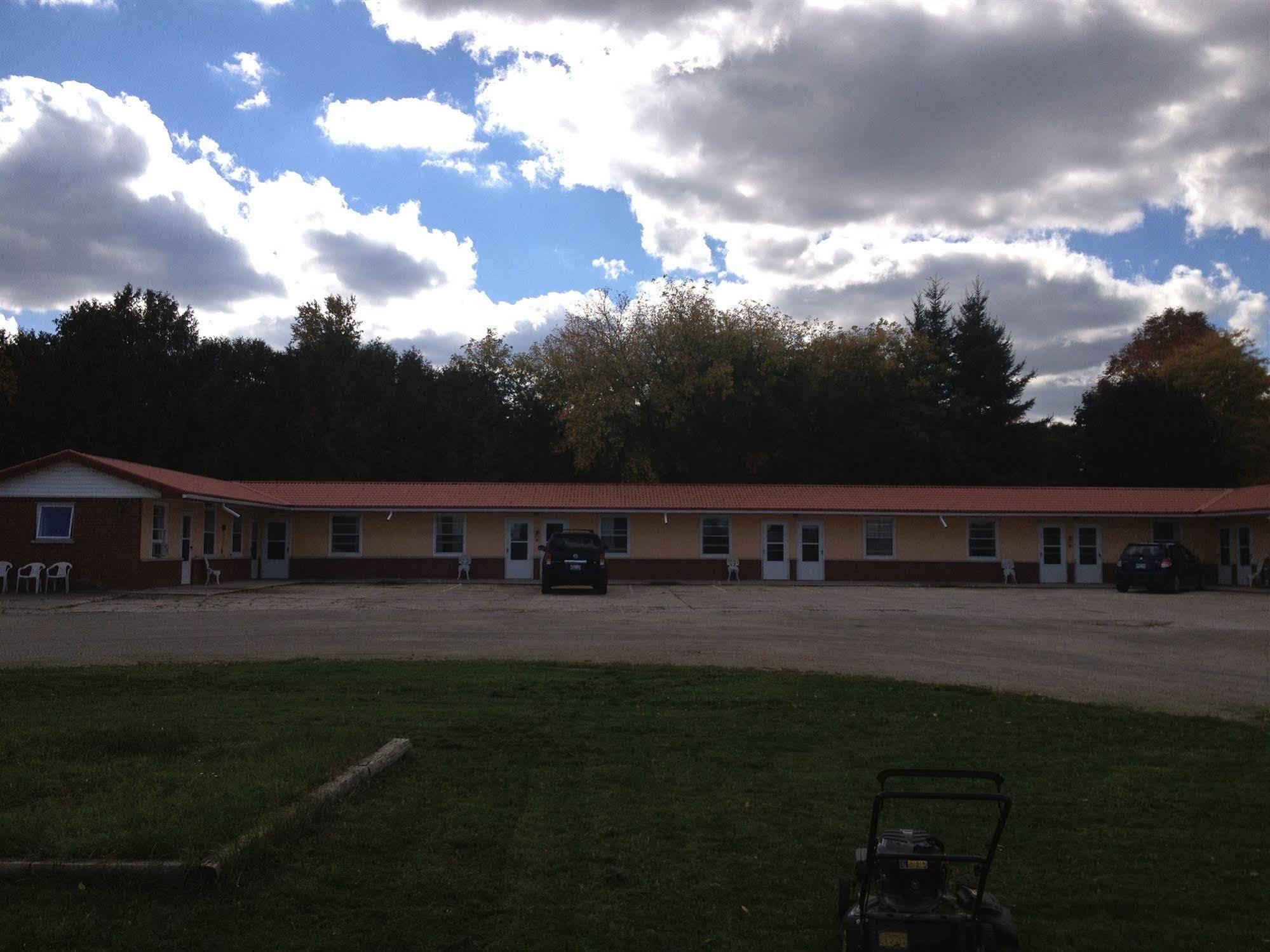 Penny'S Motel Thornbury Esterno foto
